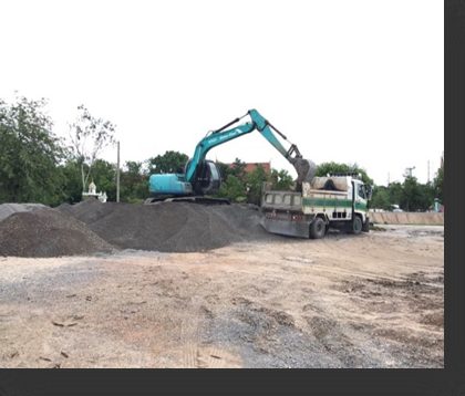 Embankment with crushed-rock surfacing, Song Phi Nong, Suphan Buri - ORCANA